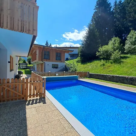 Iris-1 By Interhome Apartment 3*