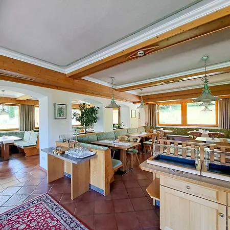Iris-1 By Interhome Apartment 3*