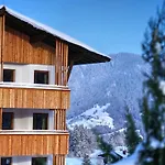 Iris-1 By Interhome